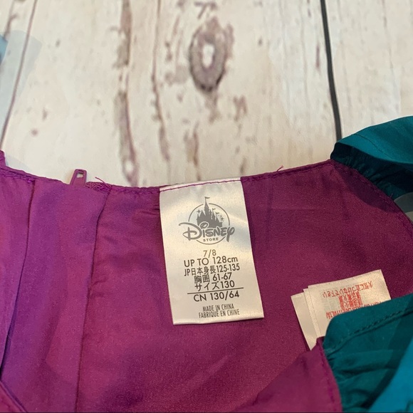 Disney’s Frozen Elsa and Anna dress up costumes - Picture 3 of 8